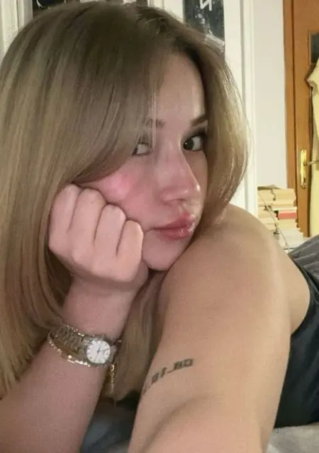 Викуля из Томска, ищу на сайте общение