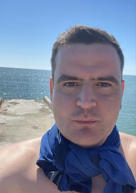 Егор из Москвы, ищу на сайте открытые отношения