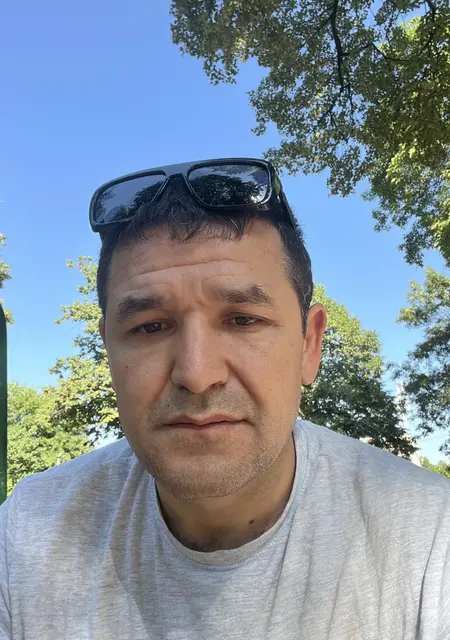 Бердах из Астрахани, ищу на сайте знакомства на одну ночь