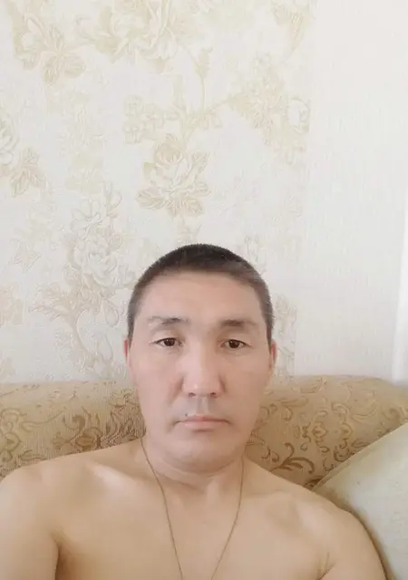 Я Андрей, 48, знакомлюсь на одну ночь в Чите