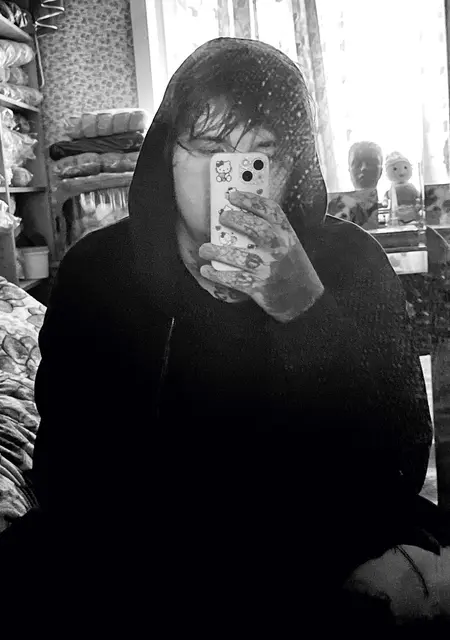 Я Роман, 21, знакомлюсь для открытые отношения в Новокузнецке