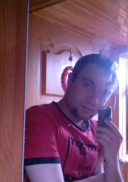 Alex из Майкопа, мне 45, познакомлюсь без обязательств