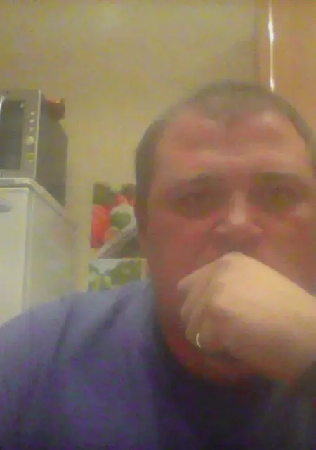 Я Олег, 45, знакомлюсь для приятного времяпровождения в Пензе