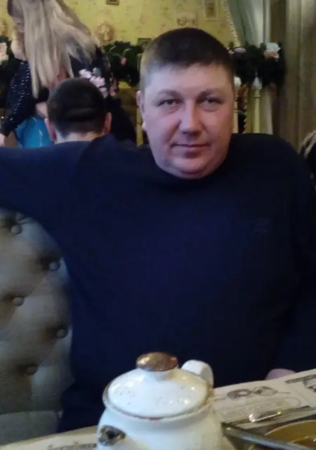 Я Роман, 52, знакомлюсь без обязательств в Тольятти