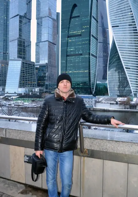 Я Павел, 41, из Нижнекамска, ищу знакомство для приятного времяпровождения