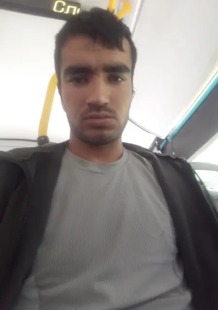 Я Хамро, 27, из Петрозаводска, ищу знакомства без обязательств