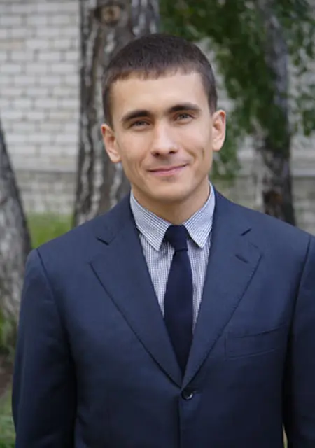 Я Денис, 31, из Костромы, ищу знакомства без обязательств