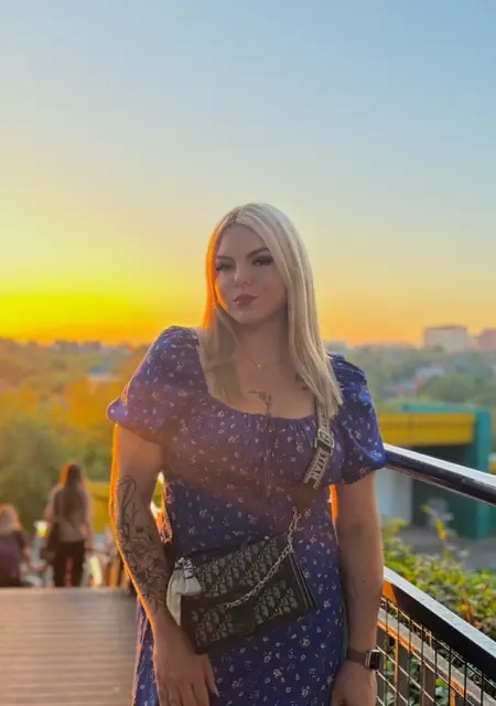 Дашулик из Москвы, мне 21, познакомлюсь на одну ночь