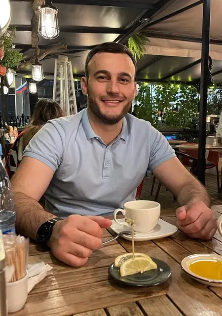 Замир из Подольска, ищу на сайте знакомства без обязательств