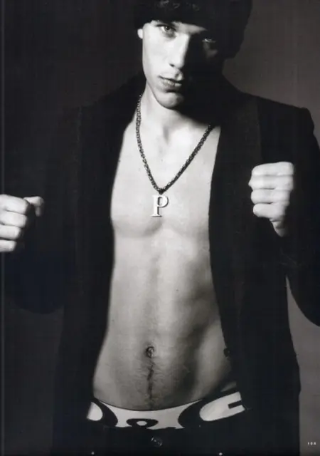 Я Михаил, 34, знакомлюсь без обязательств в Нерюнгри