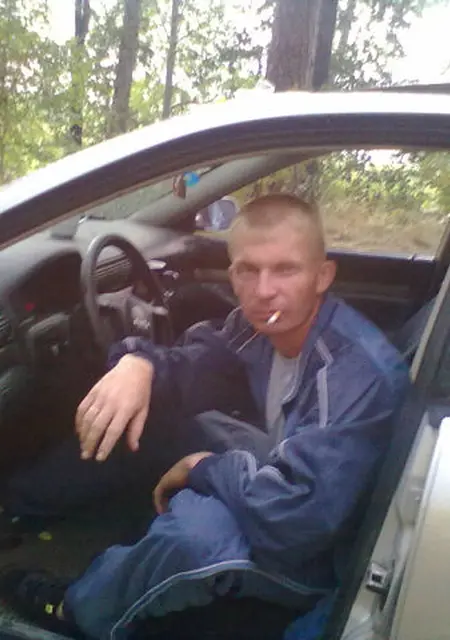 Михаил из Чебаркуля, ищу на сайте приятное времяпровождение