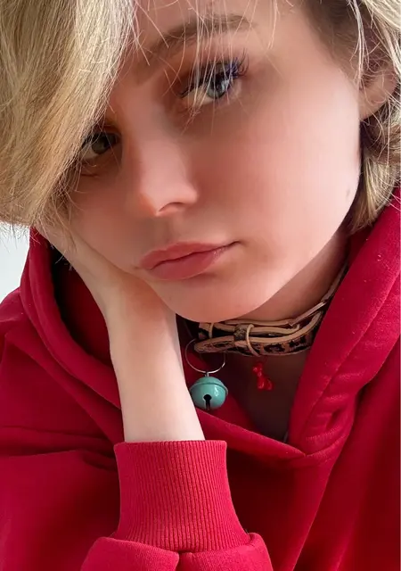 Я Ада, 19, знакомлюсь без обязательств в Санкт-Петербурге