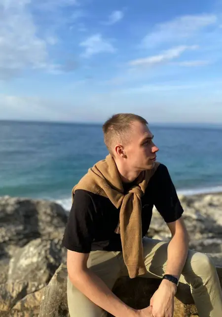 Konstantin из Красногорска, мне 24, познакомлюсь для вирта