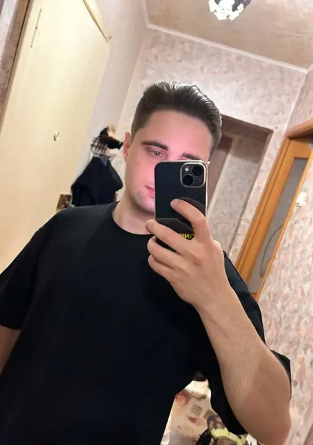 Denis из Димитровграда, ищу на сайте знакомства на одну ночь