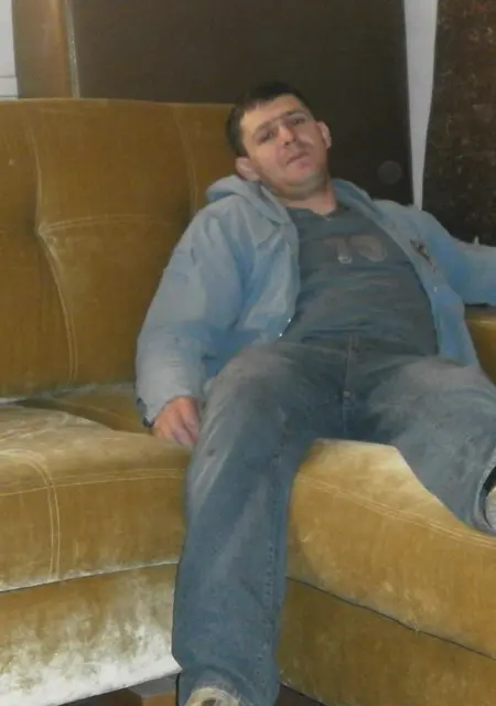 Andreu из Раменского, мне 46, познакомлюсь на одну ночь