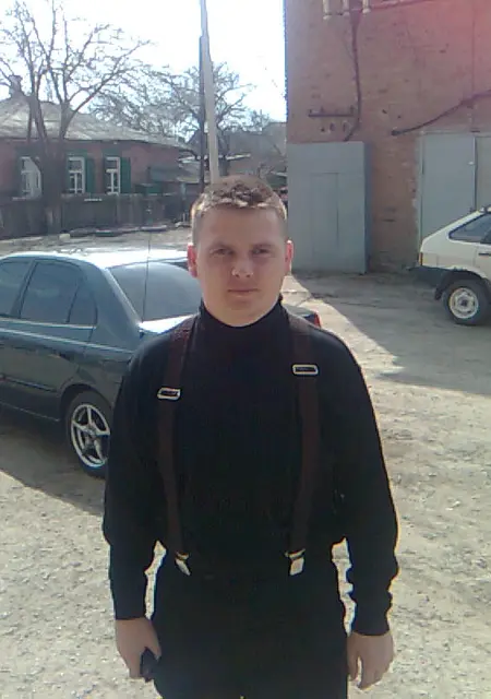 Я Костя, 39, знакомлюсь для дружбы в Сальске