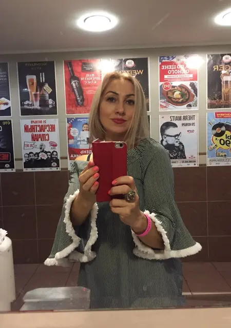 Я Дана, 45, знакомлюсь для постоянных отношений в Ульяновске