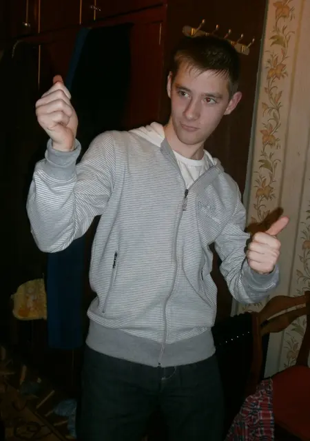 Александр из Омска, ищу на сайте общение