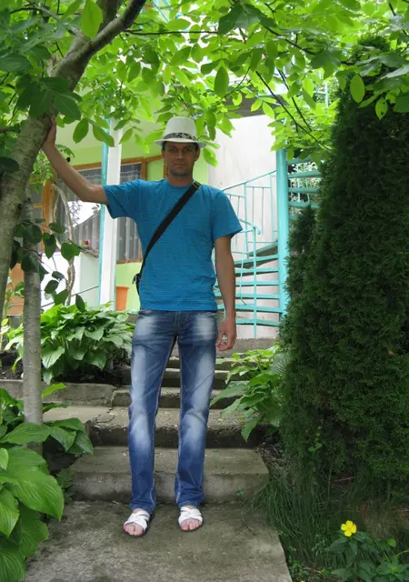 Я Алексей, 46, знакомлюсь для общения в Волгограде