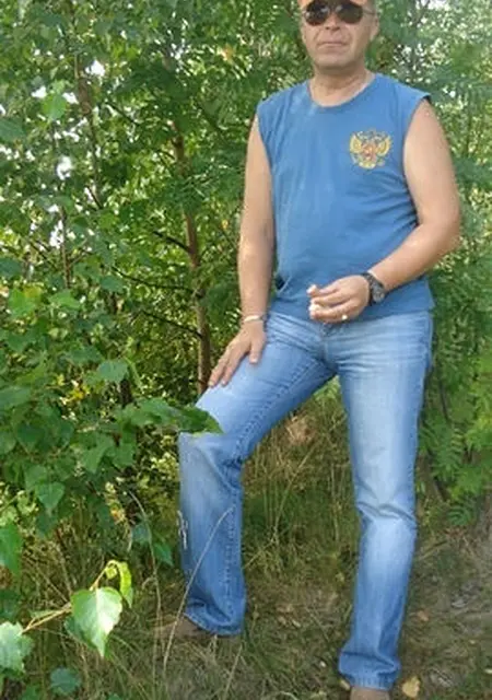 Игорь из Хабаровска, мне 59, познакомлюсь на одну ночь