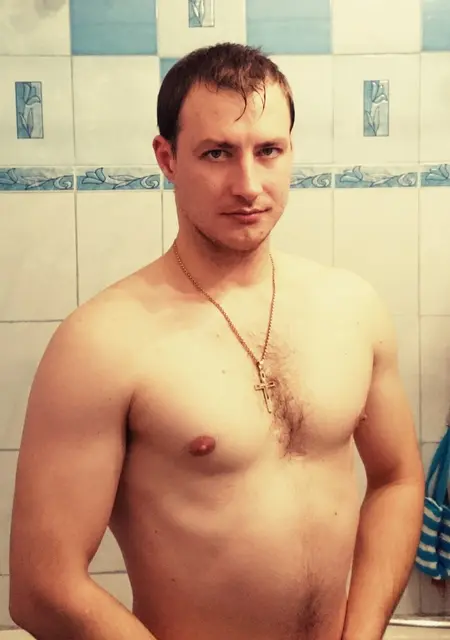 Я Михаил, 39, из Мытищ, ищу знакомства без обязательств