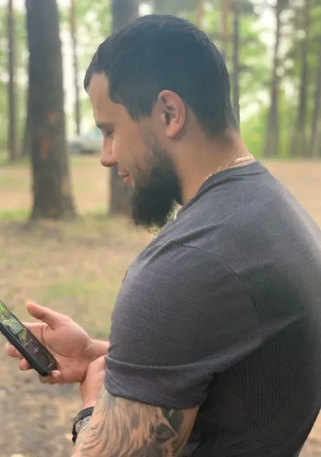 Эльдар из Новосибирска, мне 31, познакомлюсь для совместных путешествий