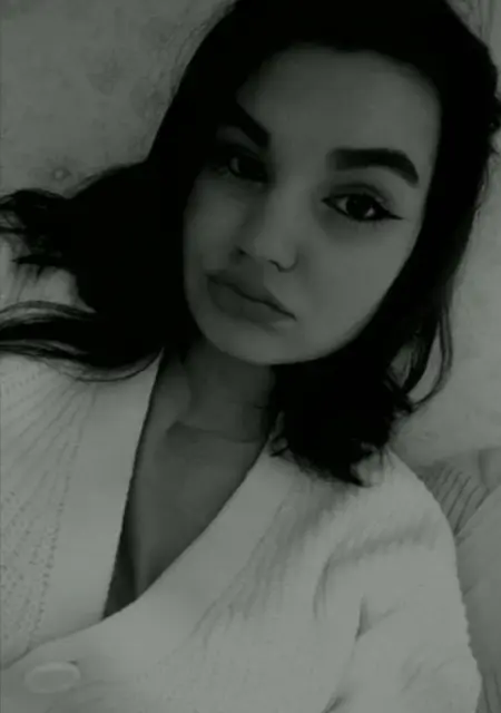 Ксюша из Калуги, ищу на сайте знакомства без обязательств