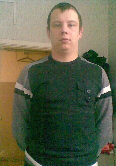 Я Серега, 37, знакомлюсь на одну ночь в Рязани