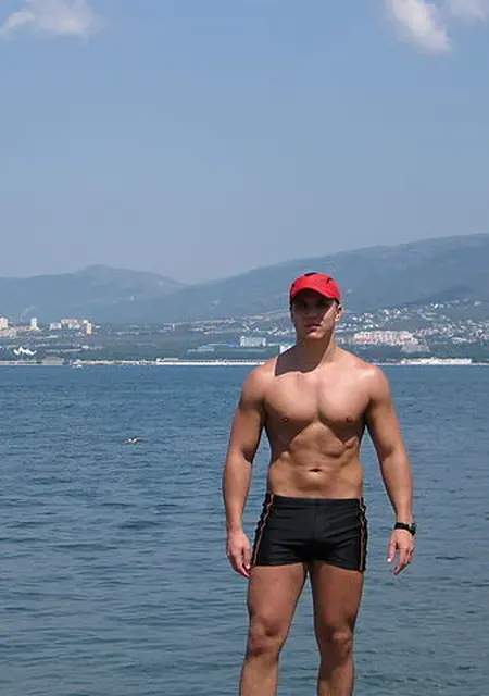 Adam из Армавира, мне 40, познакомлюсь для приятного времяпровождения