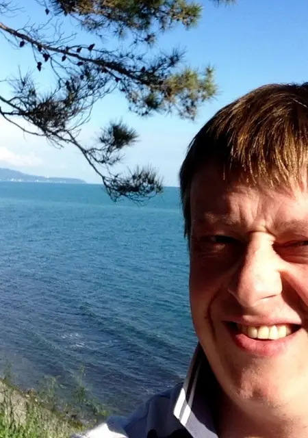 Я Alex, 43, из Гукова, ищу знакомства на одну ночь