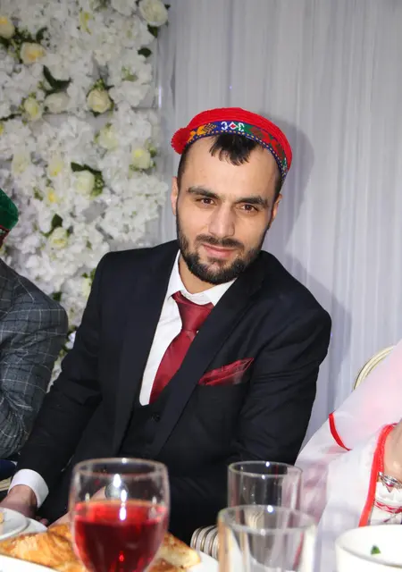 Khalil из Сыктывкара, ищу на сайте знакомства без обязательств