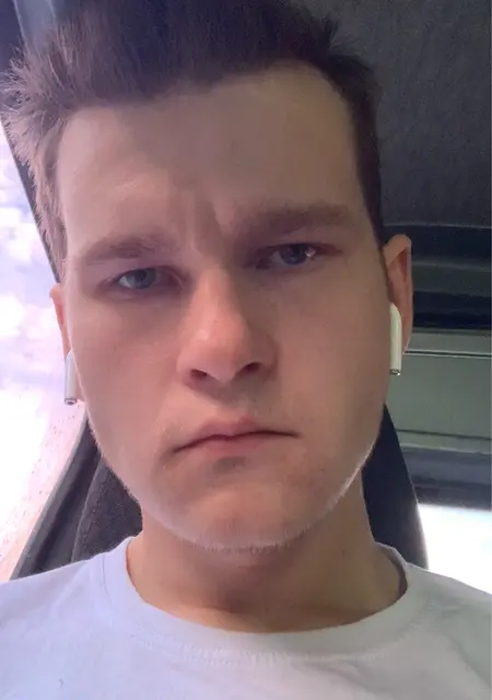 Павел из Асбеста, ищу на сайте знакомства без обязательств