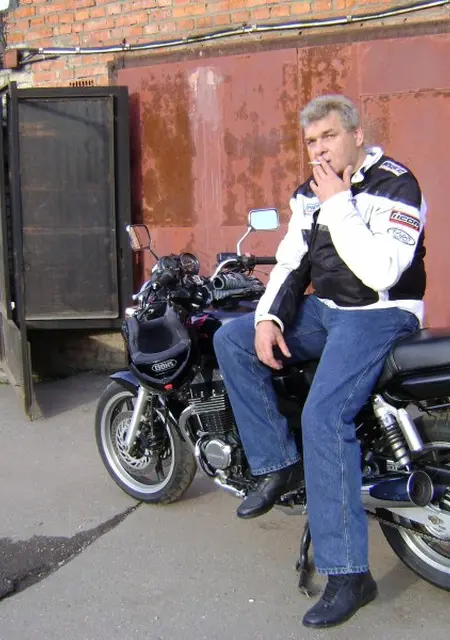 Юрий из Зеленограда, ищу на сайте знакомства на одну ночь