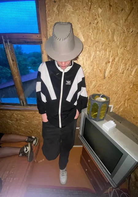 Егор из Заволжья, мне 20, познакомлюсь на одну ночь