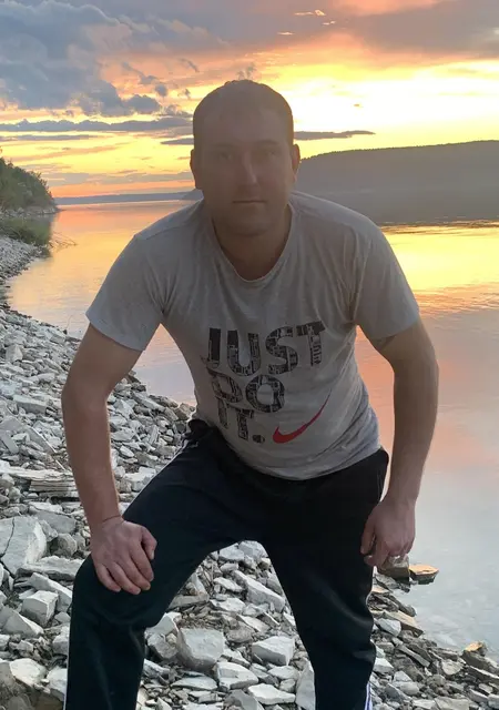 Я Антон, 35, из Ангарска, ищу знакомство для общения