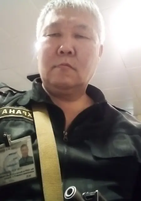 Я Учитель, 56, из Якутска, ищу знакомство для постоянных отношений