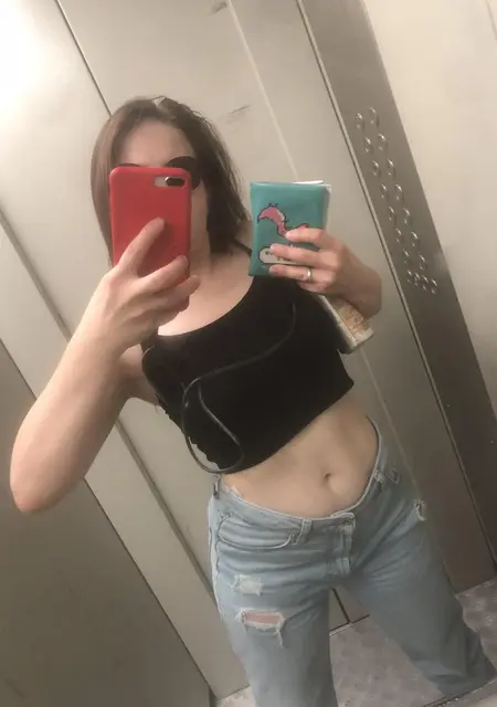 Lesbipoisk из Ульяновска, ищу на сайте знакомства на одну ночь