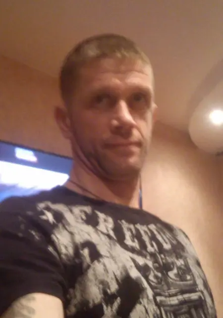 Я Андрей, 47, знакомлюсь на одну ночь в Арзамасе
