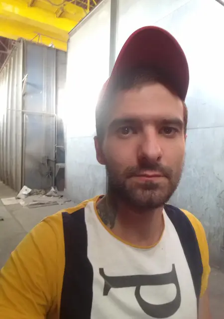 Роман из Омска, мне 31, познакомлюсь без обязательств