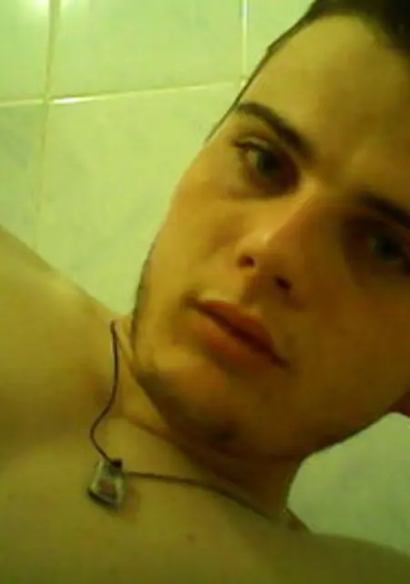 Я Андрей, 32, из Сургута, ищу знакомства без обязательств