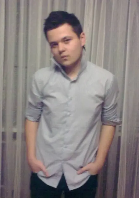 Виктор из Новочеркасска, ищу на сайте знакомства на одну ночь