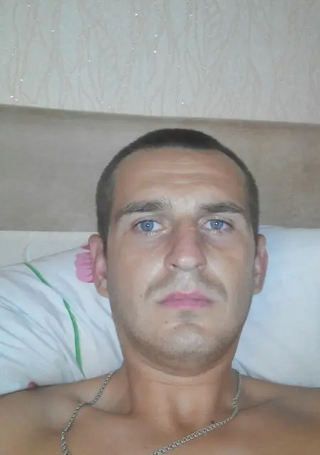 Игорь из Кропивницкого, мне 35, познакомлюсь для общения