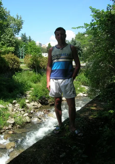 Юрий из Кирова, мне 51, познакомлюсь на одну ночь