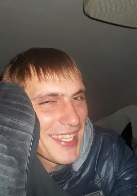 Толя из Свободного, мне 39, познакомлюсь для постоянных отношений