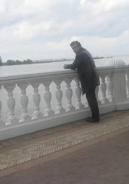 Игорь из Подольска, мне 40, познакомлюсь без обязательств