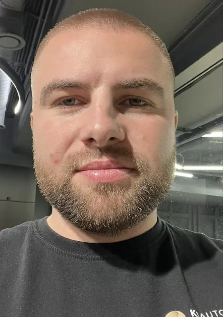 Я Александр, 30, знакомлюсь для открытые отношения в Санкт-Петербурге