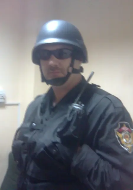 Я Георгий, 47, знакомлюсь для постоянных отношений в Ялте