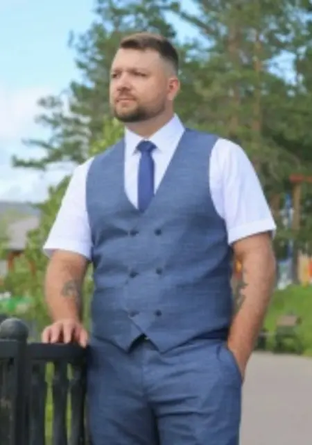 Кирилл из Краснотурьинска, мне 20, познакомлюсь