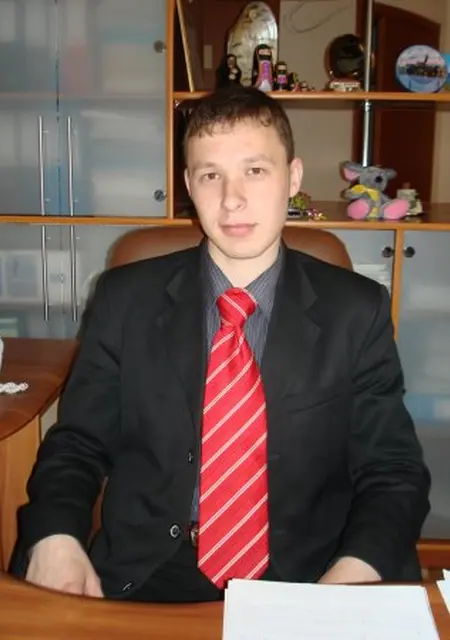Владимир из Кемерово, ищу на сайте знакомства на одну ночь