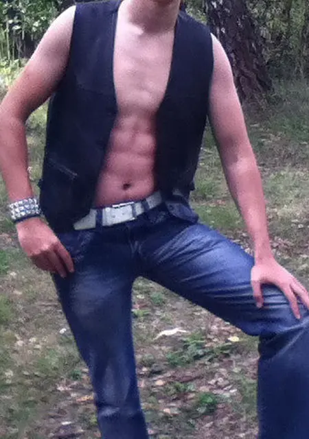 Я Victor, 31, из Калуги, ищу знакомства на одну ночь